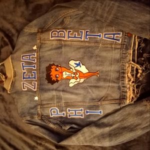 Customize the stressed jean jacket